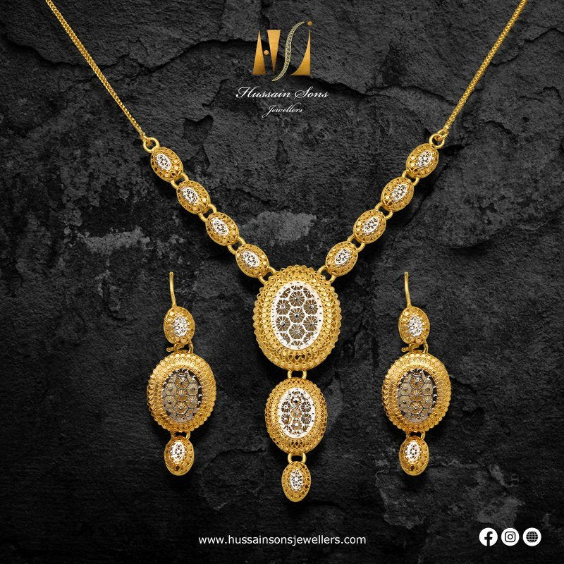 Preal Gold Necklace Design For Women