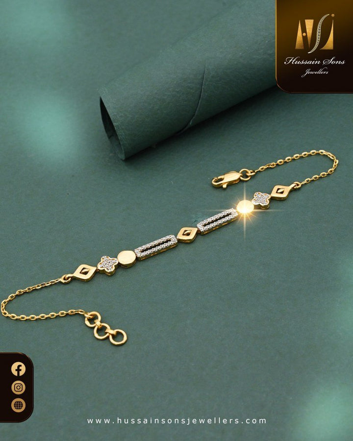 Women Gold Chain Bracelet