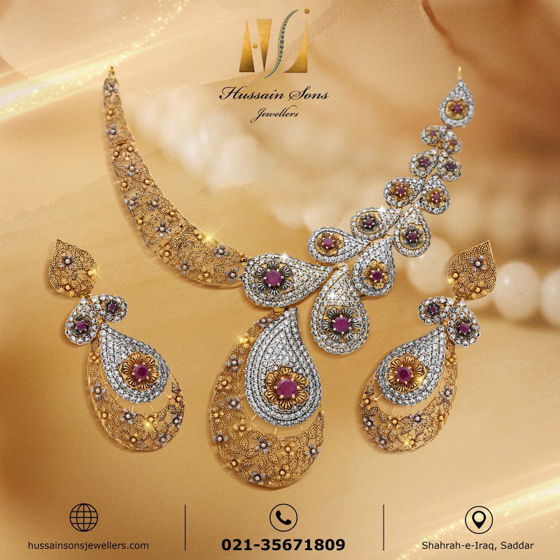 Pakistani Gold Necklace Design