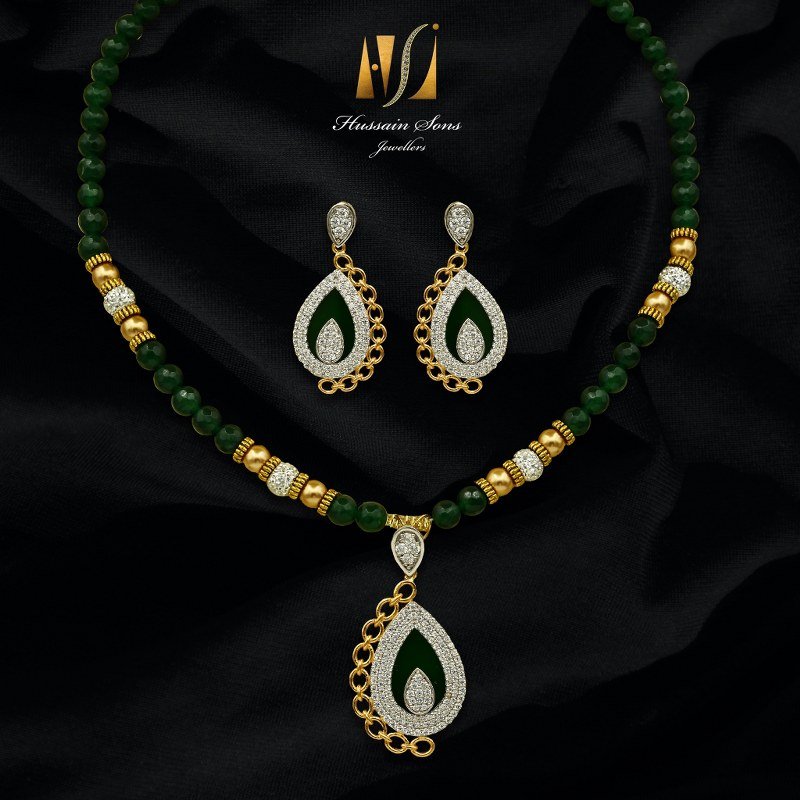 Rare Deep Green Gems Necklace Designs