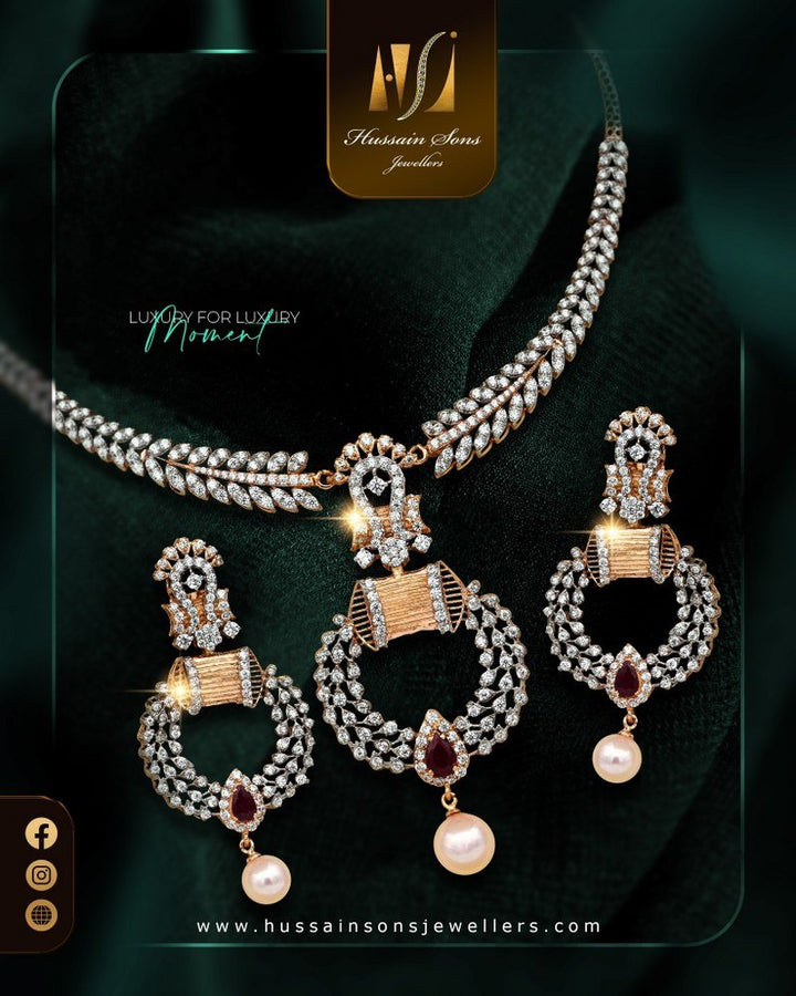 Women Gold Necklace Set Design