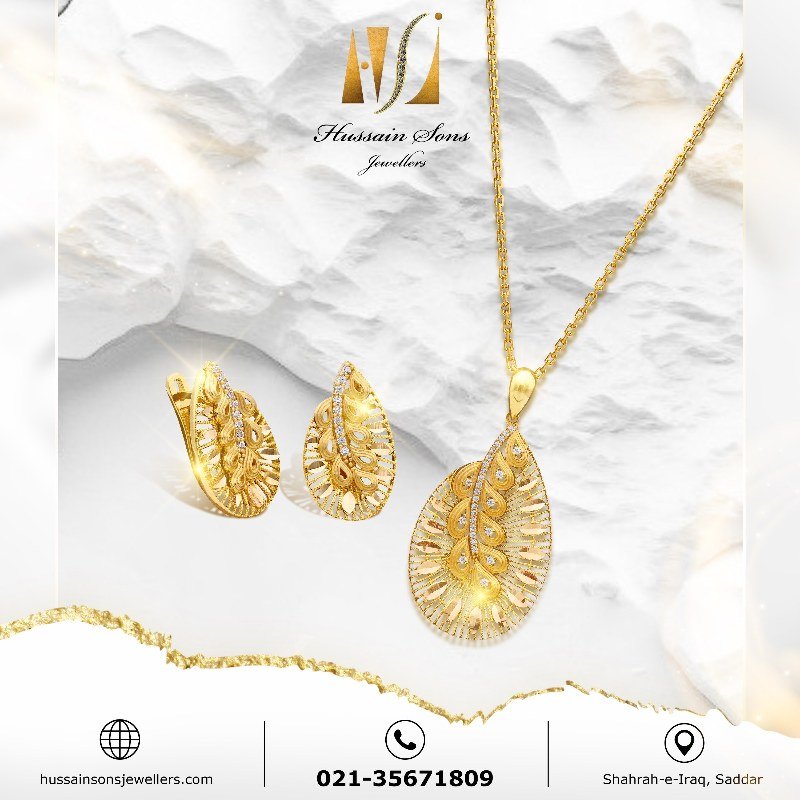 Branch Gold Pendant Set