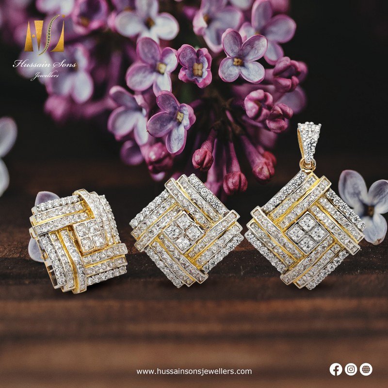 Gold Diamond Pendant Design Set