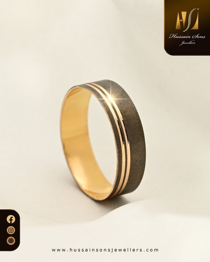 Gold Band Women